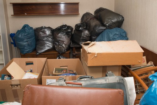 Residential rubbish clearance service in a Central London home